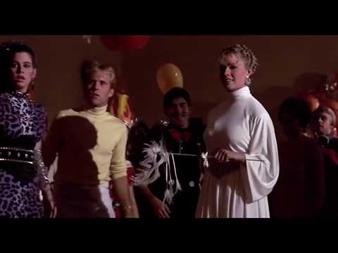 Profilový obrázek - The Karate Kid (1984) - Halloween Fight (2/4) HD