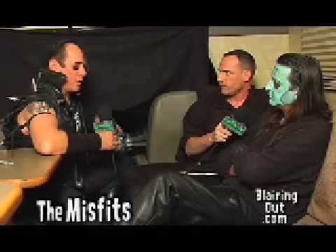 Profilový obrázek - The Misfits talk about their view of humanity with Eric Blair 09