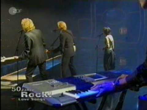 Profilový obrázek - The Moody Blues - Nights In White Satin 2004