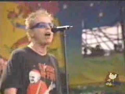 Profilový obrázek - The Offspring - Gone Away (Live in Woodstock 1999)