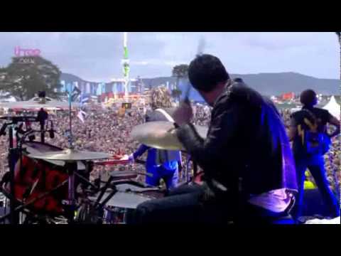 Profilový obrázek - The Strokes Under Cover of Darkness Live at T in the Park 2011