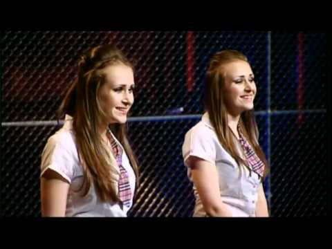 Profilový obrázek - The Veronicas on X-Factor - Part 1 (Boot camp day 1)