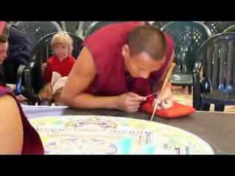 Profilový obrázek - Tibetan monks making sand mandala