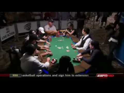 Profilový obrázek - tiffany michelle eats french fries with her fingers at the poker table