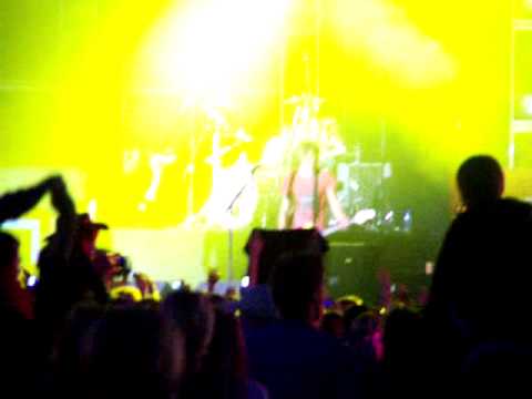 Profilový obrázek - Transylvania (Live) - McFly