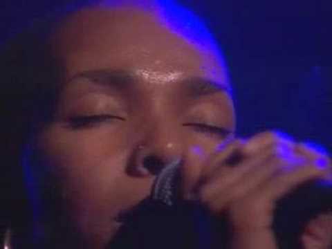 Profilový obrázek - Tricky - Overcome (Live Montreux 2001) 8of13
