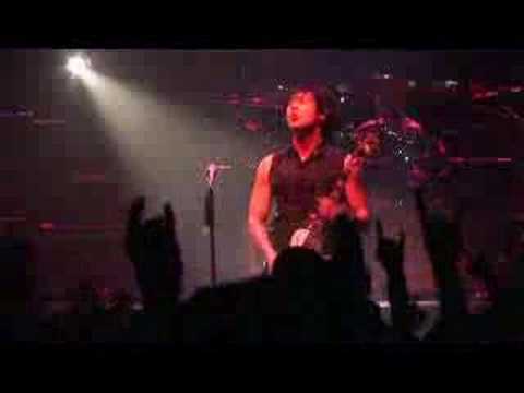 Profilový obrázek - Trivium - Live At Astoria - Pull Harder On The Strings Of