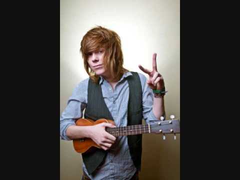 Profilový obrázek - Trouble--NEW NeverShoutNever song with LYRICS