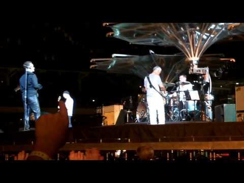 Profilový obrázek - U2 - One Tree Hill (Live in Chicago July 5, 2011)
