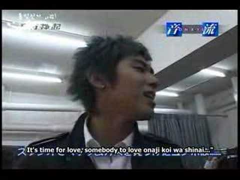 Profilový obrázek - Uknow Yunho on Helium Singing Somebody to Love