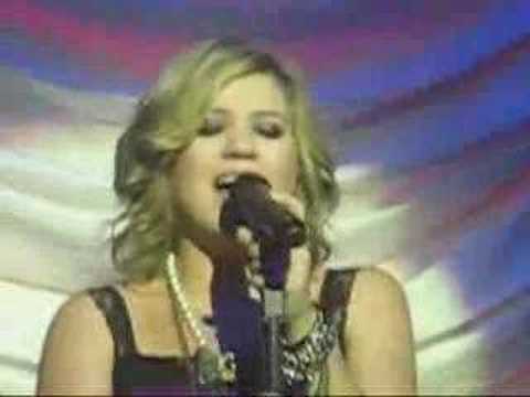 Profilový obrázek - "Up To The Mountain" -Kelly Clarkson (LIVE)