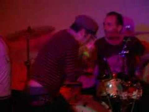 Profilový obrázek - US Bombs with Jonny 'Two-Bags' - "Isolated Ones" (Live)