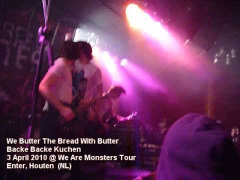 Profilový obrázek - We Butter The Bread With Butter - Backe Backe Kuchen + Wall of Death (We Are Monsters Tour '10 Live)