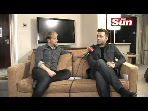 Profilový obrázek - Westlife's Kian Egan interviews Mark Feehily on The Sun Showbiz Bizarre