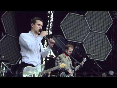 Profilový obrázek - White Lies - Bigger Than Us recorded live at Lollapalooza, August 5th, 2011