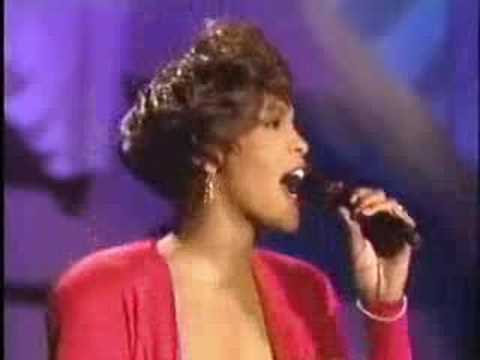 Profilový obrázek - Whitney Houston - Do you hear what I hear(LIVE)