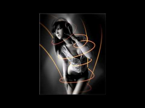 Profilový obrázek - Wiley ft. Jodie Connor, Kano&Ghetts-She's Glowing